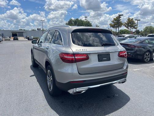 Mojave Silver Metallic 2019 Mercedes-Benz GLC 300 4MATIC