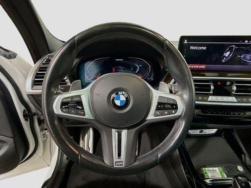 2023 BMW X3 M40i