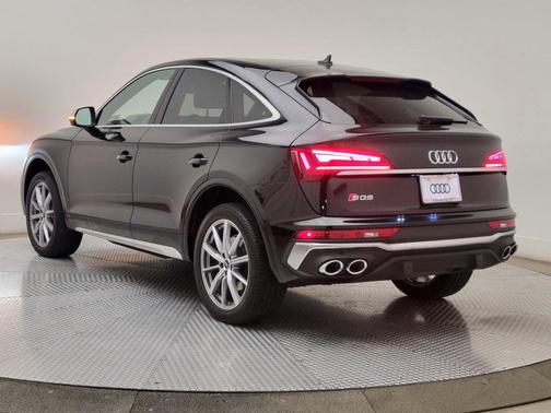 Mythos Black Metallic 2024 Audi SQ5 3.0T Premium