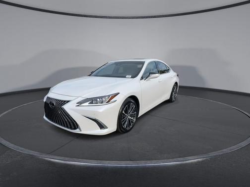 Eminent White Pearl 2025 Lexus ES 350 Base