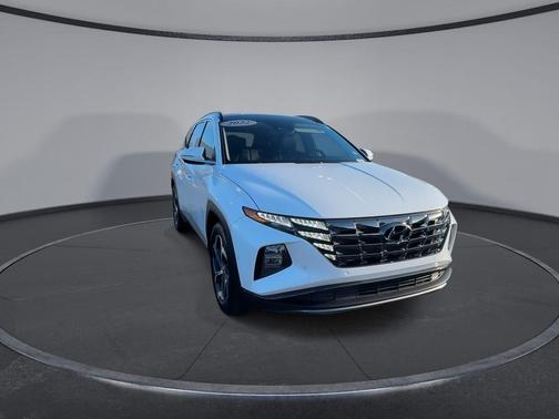 Quartz White 2022 Hyundai TUCSON Limited