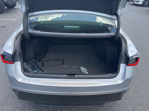Iridium 2025 Lexus IS 300 Base