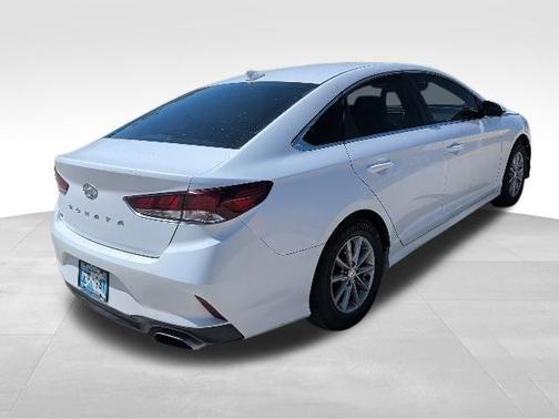 Quartz White Pearl 2019 Hyundai SONATA SE