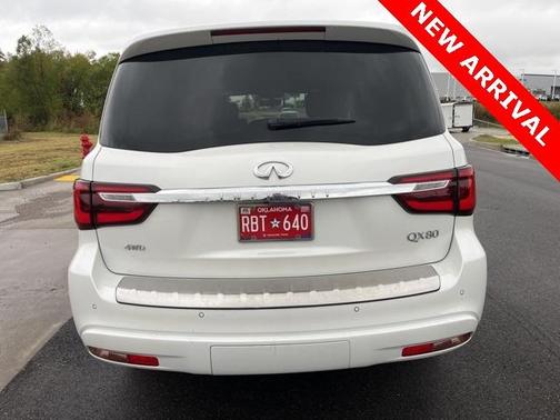 2023 INFINITI QX80 SENSORY