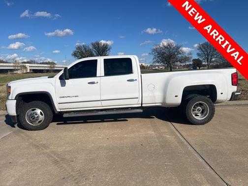 2015 GMC Sierra 3500 Denali