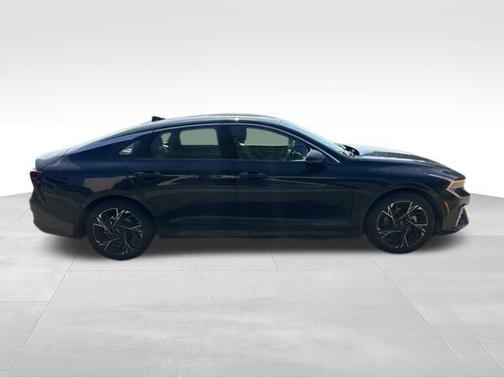 Aurora Black 2025 Kia K5 GT-Line