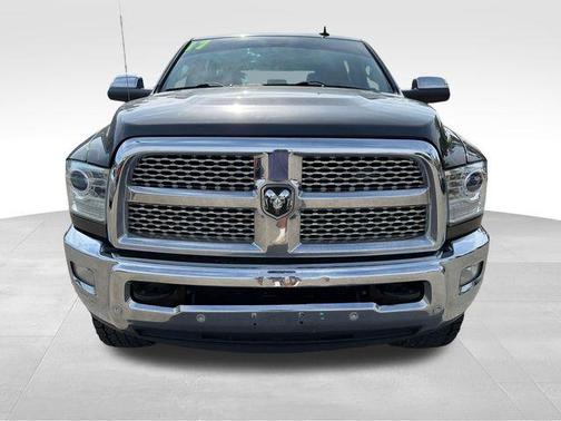 Crystal Metallic 2017 RAM 2500 Laramie