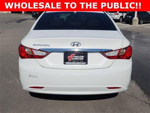 2013 Hyundai SONATA GLS