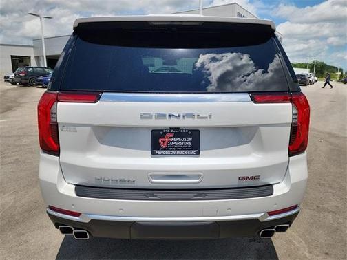 2025 GMC Yukon Denali