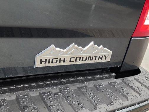 2018 Chevrolet Silverado 1500 High Country