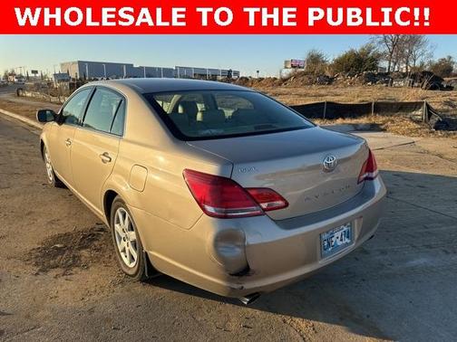 2005 Toyota Avalon XL