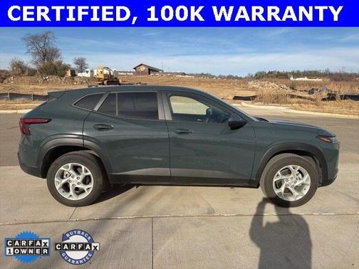 2025 Chevrolet Trax LS