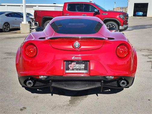2016 Alfa Romeo 4C Base