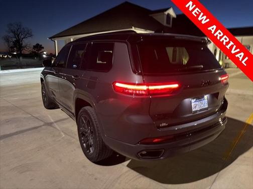2025 Jeep Grand Cherokee L Summit