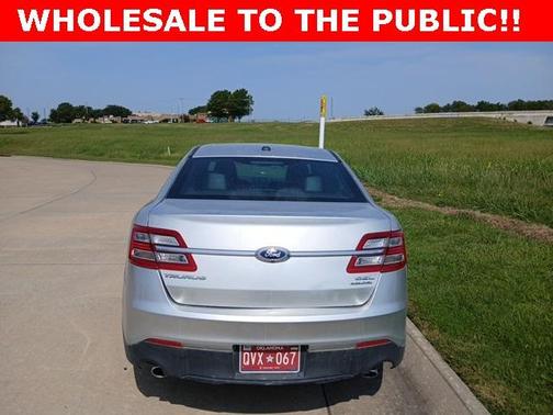 2015 Ford Taurus SEL