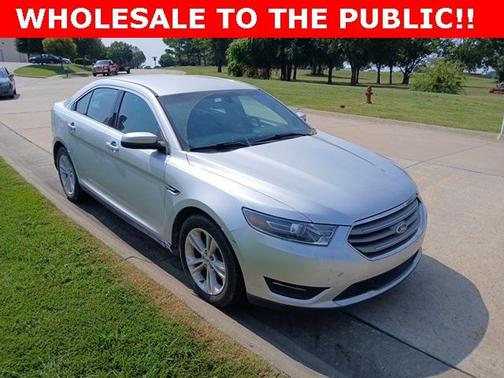 2015 Ford Taurus SEL