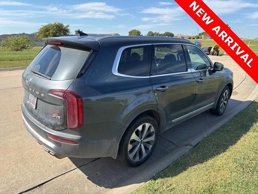 2020 Kia Telluride S