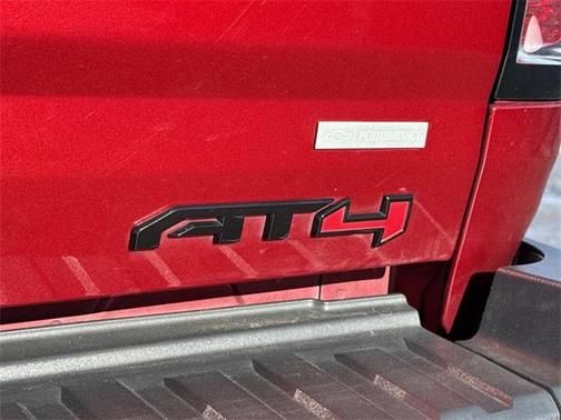 2021 GMC Canyon AT4 w/Leather