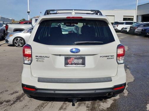 2017 Subaru Forester 2.5i Touring