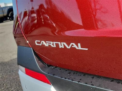 2026 Kia Carnival LXS