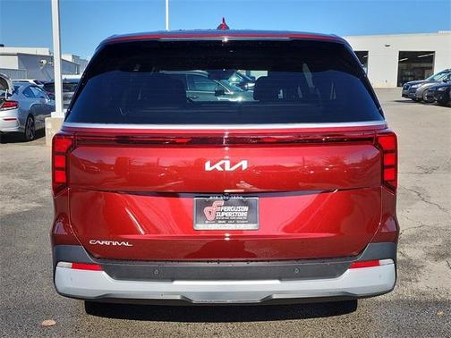 2026 Kia Carnival LXS