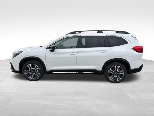 Crystal White Pearl 2026 Subaru Ascent Limited