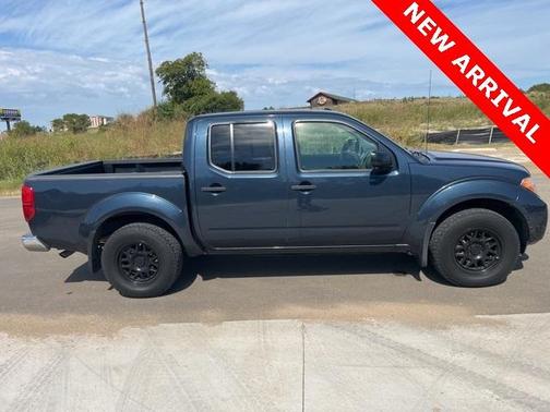 2017 Nissan Frontier SV