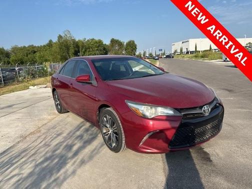 2016 Toyota Camry XSE