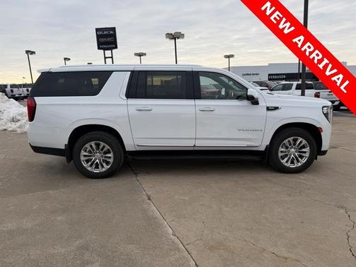 2021 GMC Yukon XL SLT