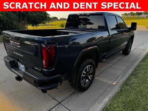 2022 GMC Sierra 2500 AT4