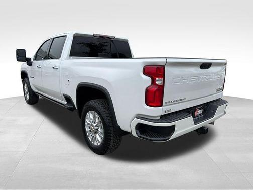 Pearl 2021 Chevrolet Silverado 2500 High Country