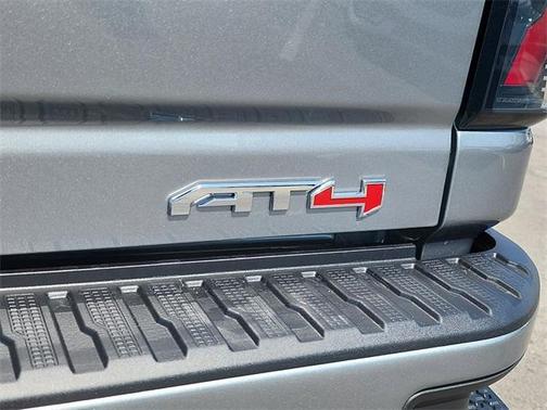 2026 GMC Sierra 2500 AT4