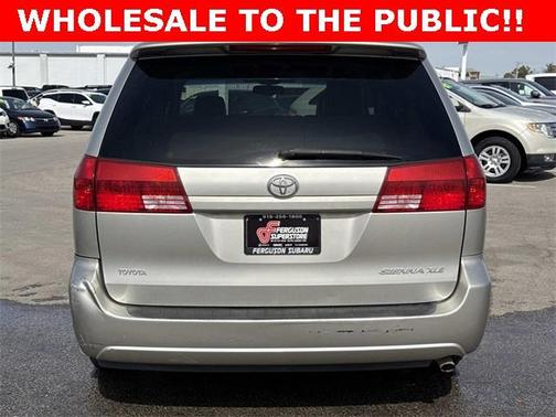2004 Toyota Sienna XLE
