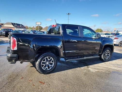 2022 GMC Canyon AT4 w/Cloth