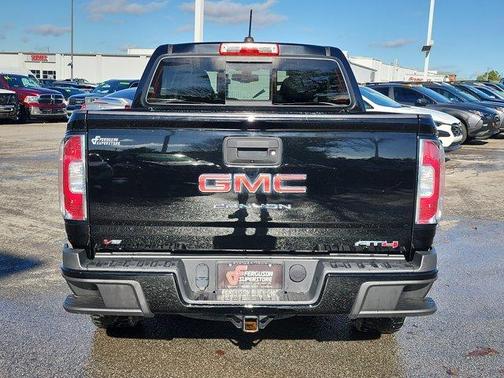 2022 GMC Canyon AT4 w/Cloth