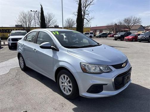 2017 Chevrolet Sonic LT