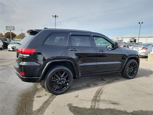 2021 Jeep Grand Cherokee Laredo X