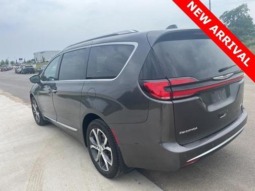 2021 Chrysler Pacifica Pinnacle