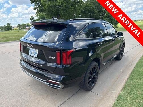 2022 Kia Sorento SX