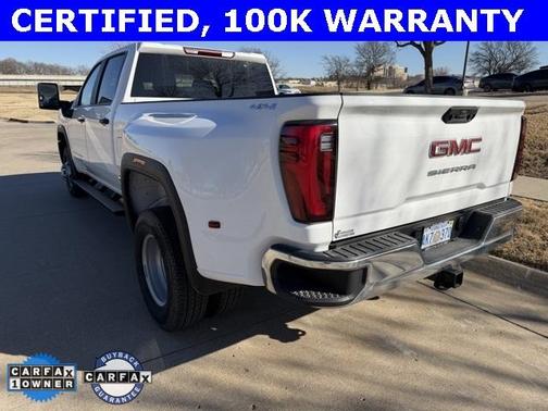 2025 GMC Sierra 3500 Pro