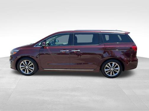 Venetian Red 2018 Kia Sedona SX-L