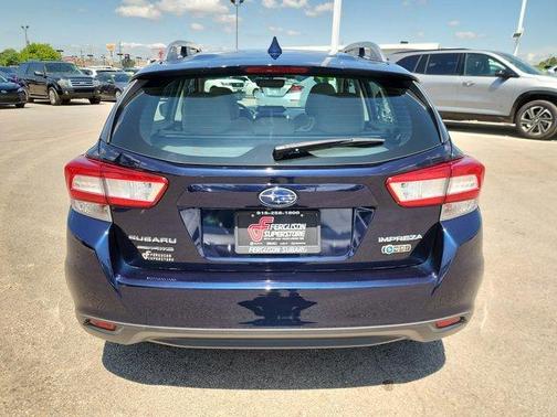 2019 Subaru Impreza 2.0i Premium