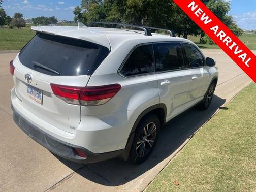 2019 Toyota Highlander LE Plus