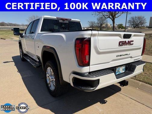 White Frost Tri-Coat 2022 GMC Sierra 2500 Denali