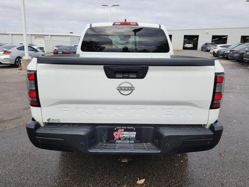 2023 Nissan Frontier S