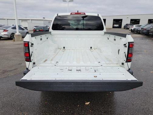 2023 Nissan Frontier S