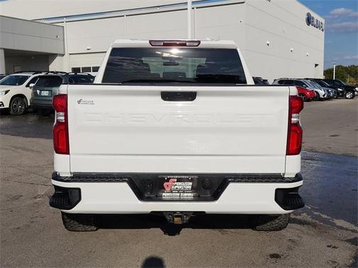 2021 Chevrolet Silverado 1500 Custom