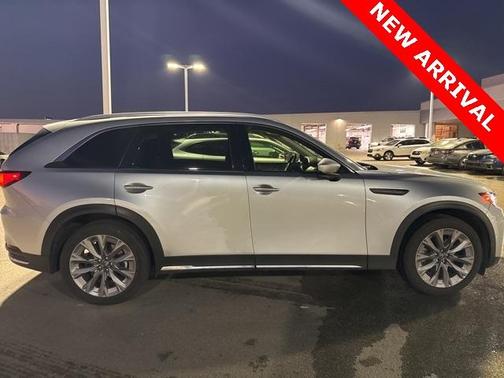 2024 Mazda CX-90 Premium