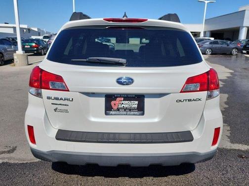 2013 Subaru Outback 2.5i Limited