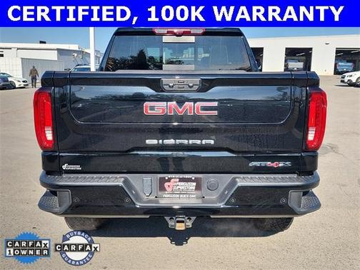 2024 GMC Sierra 1500 AT4X